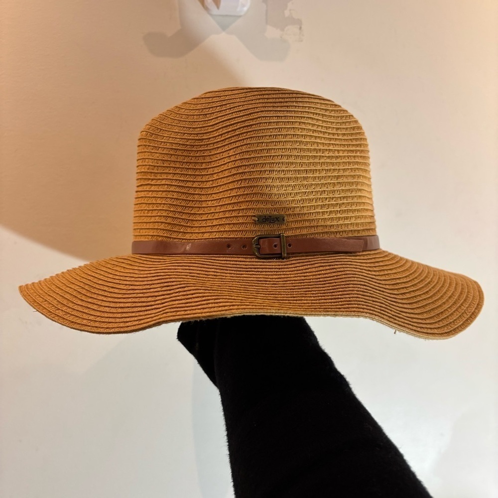 DELUX Straw Paper Stylish Tan Fedora Style Hat